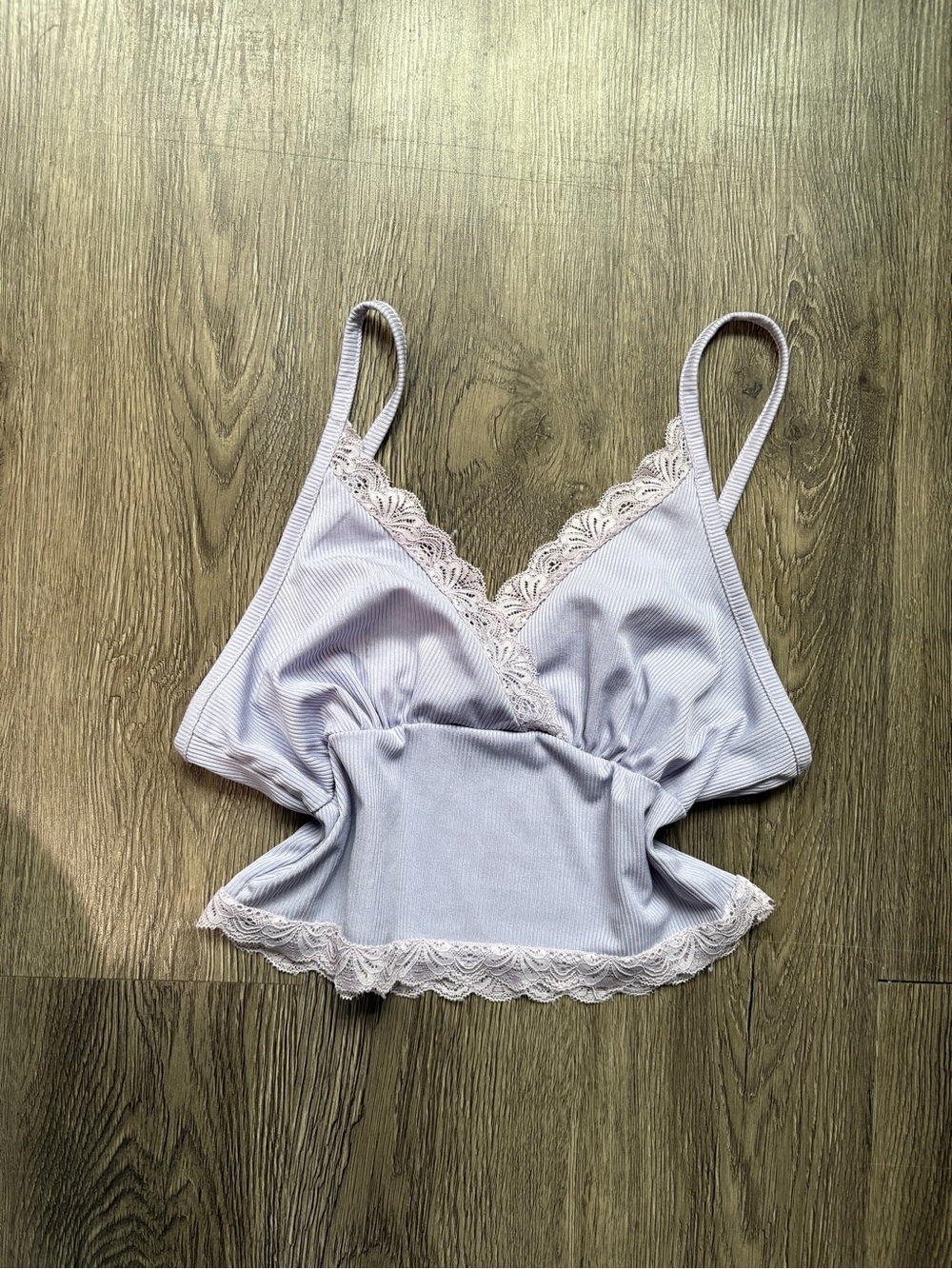 Light Purple Lace Trim Tank Top | Romantic